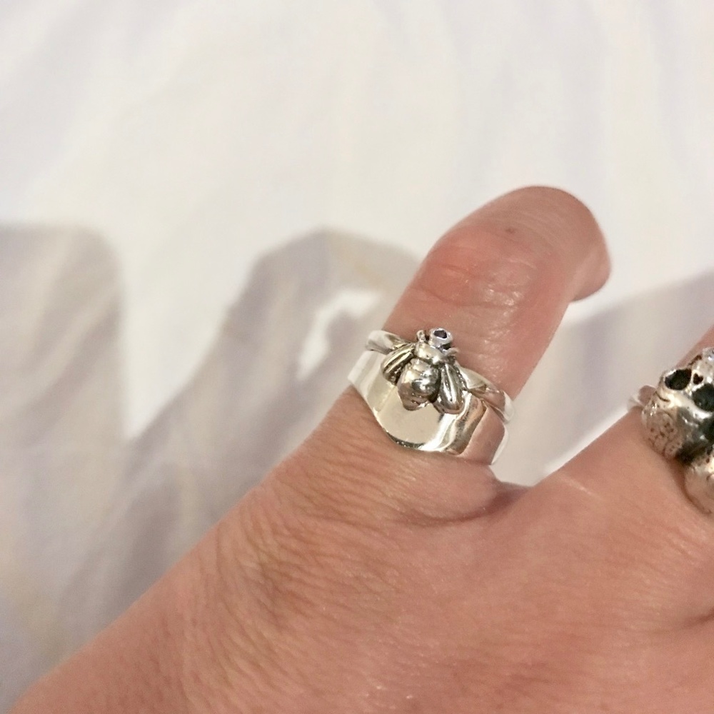 925 Sterling Silver Shield Shape Thin Ring - image 3